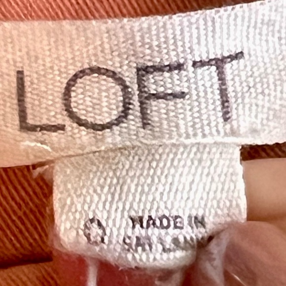 LOFT Coral Ankle Pants - Size 0 - Picture 3 of 4